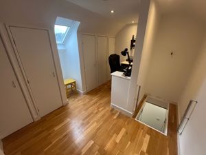 Photo 23- click for photo gallery